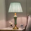 Light luxury postmodern American table lamp, European Nordic retro warm wedding ceramic bedside lamp for living room and bedroom decoration details Picture